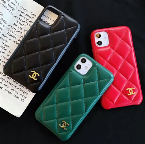 iPhone 13 Pro Max Case Chanel 